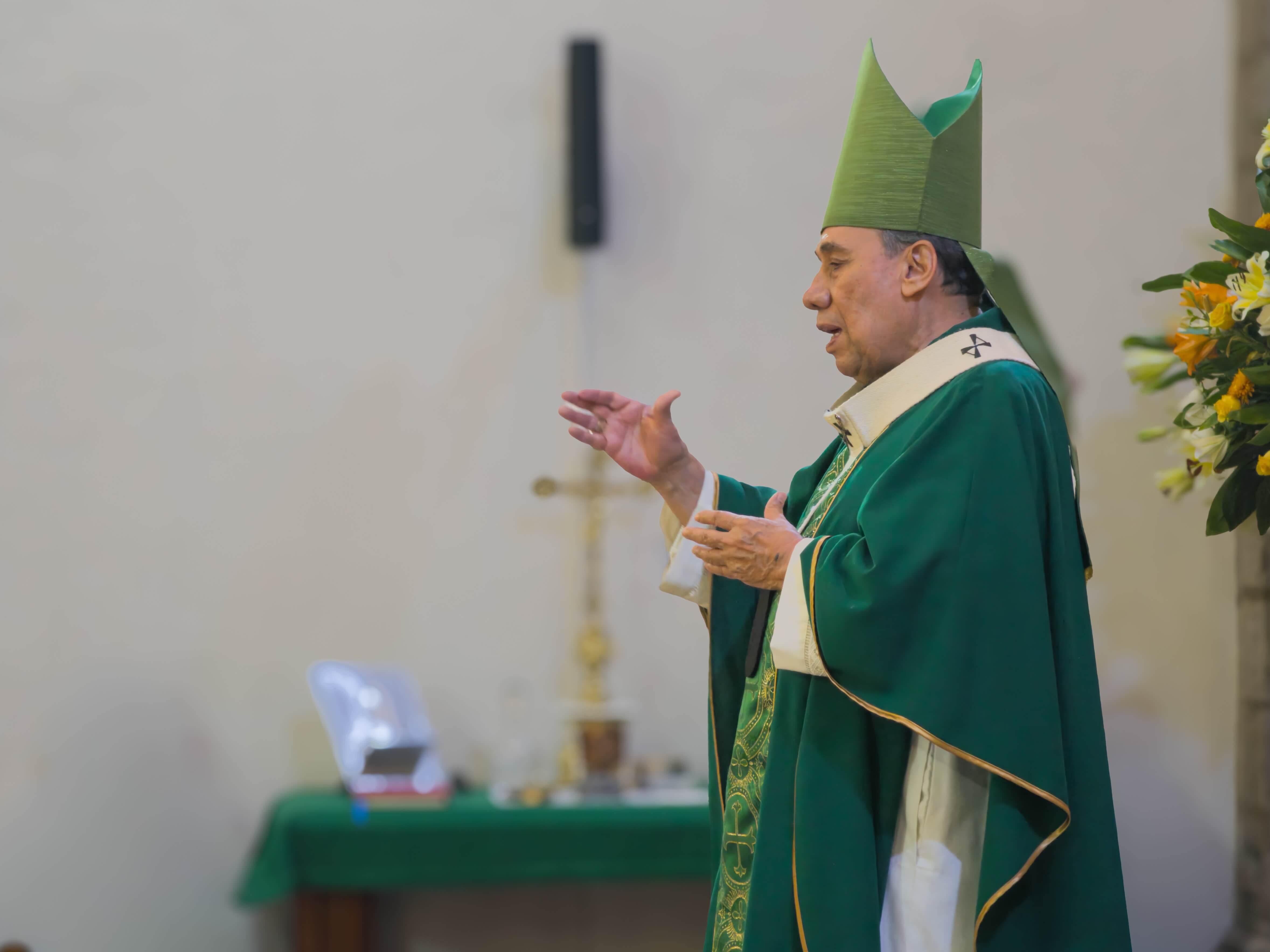 HOMILÍA EN EL XIX DOMINGO DEL TIEMPO ORDINARIO